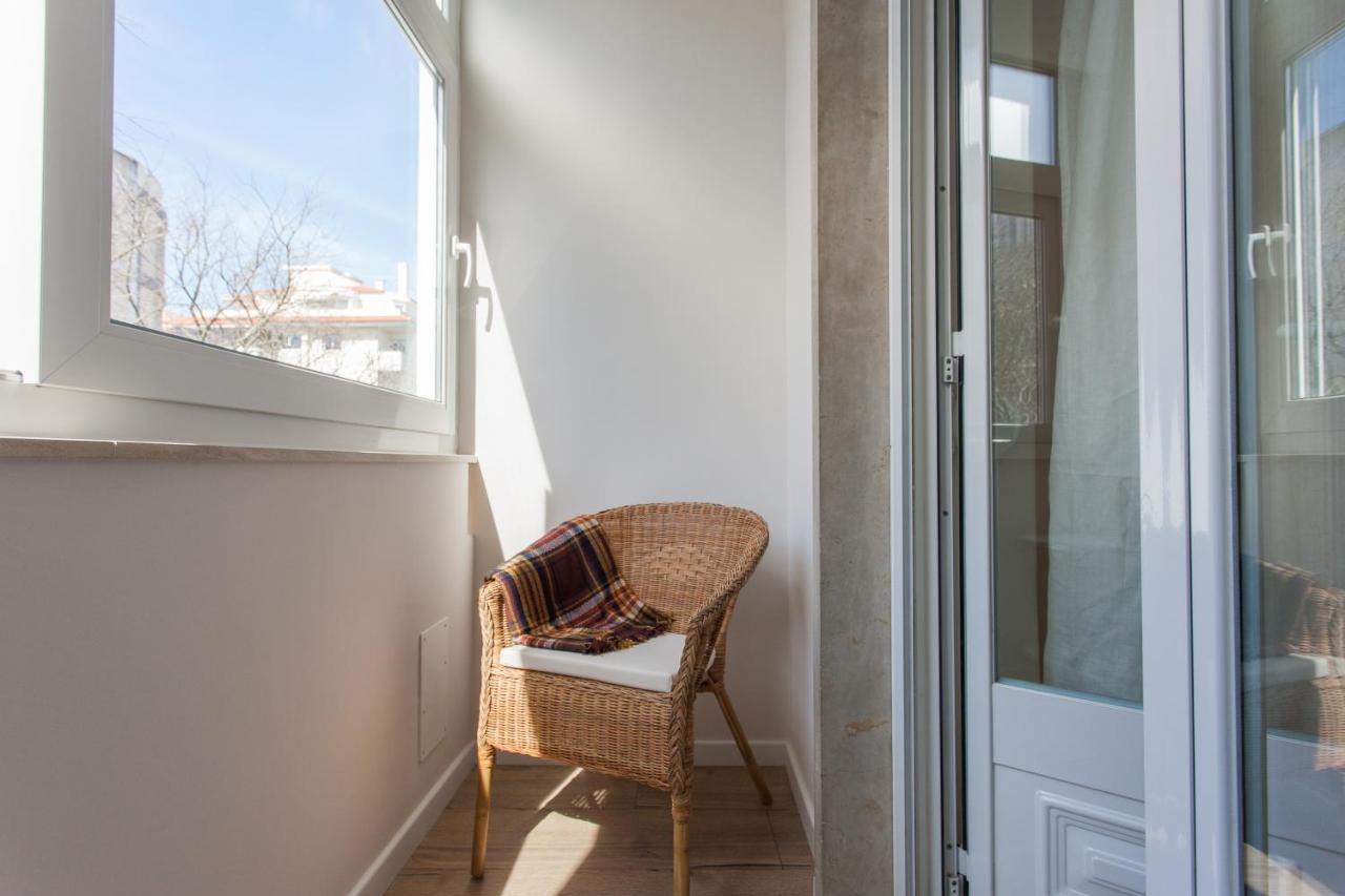 Flh Campo De Ourique Bright Apartment Lisbona Esterno foto